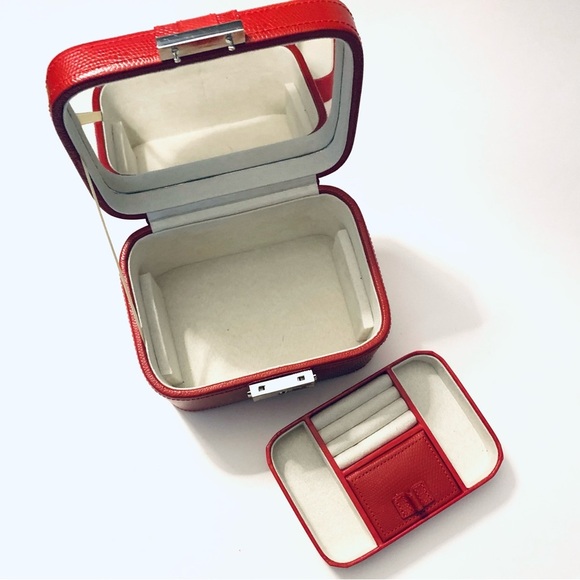 POTTERY BARN Red Leather Jewelry / Travel
Case - Picture 3 of 4